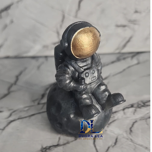 פסלון אסטרונאוט במהדורה מוגבלת